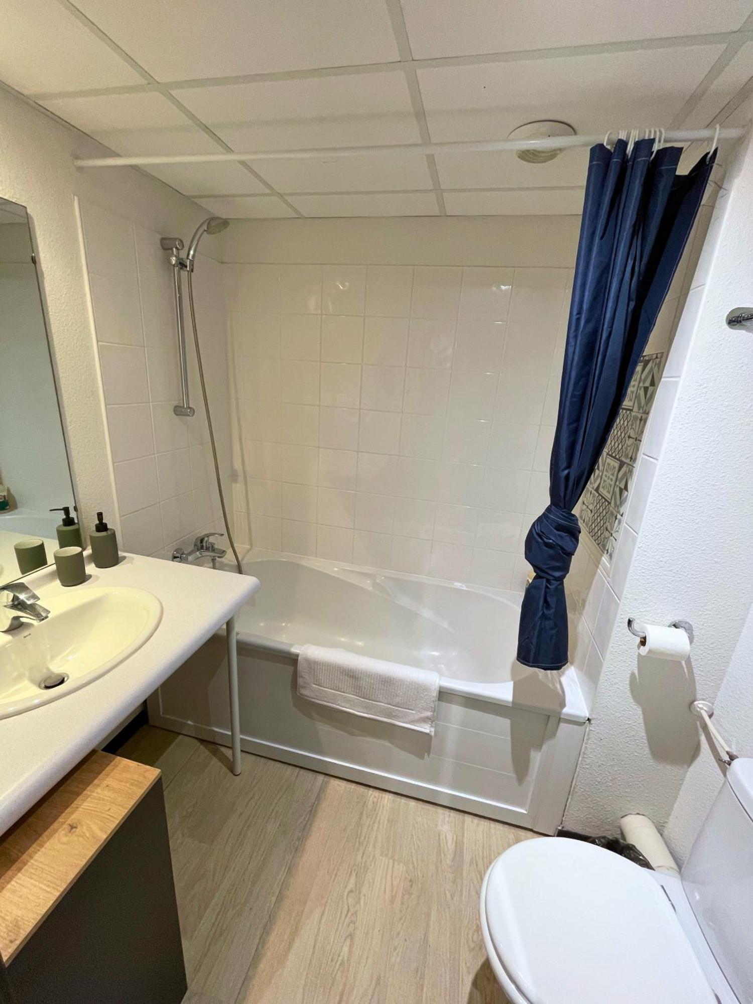 Chalet Studio Premium, Wifi, Chaleureux Лурд Екстер'єр фото